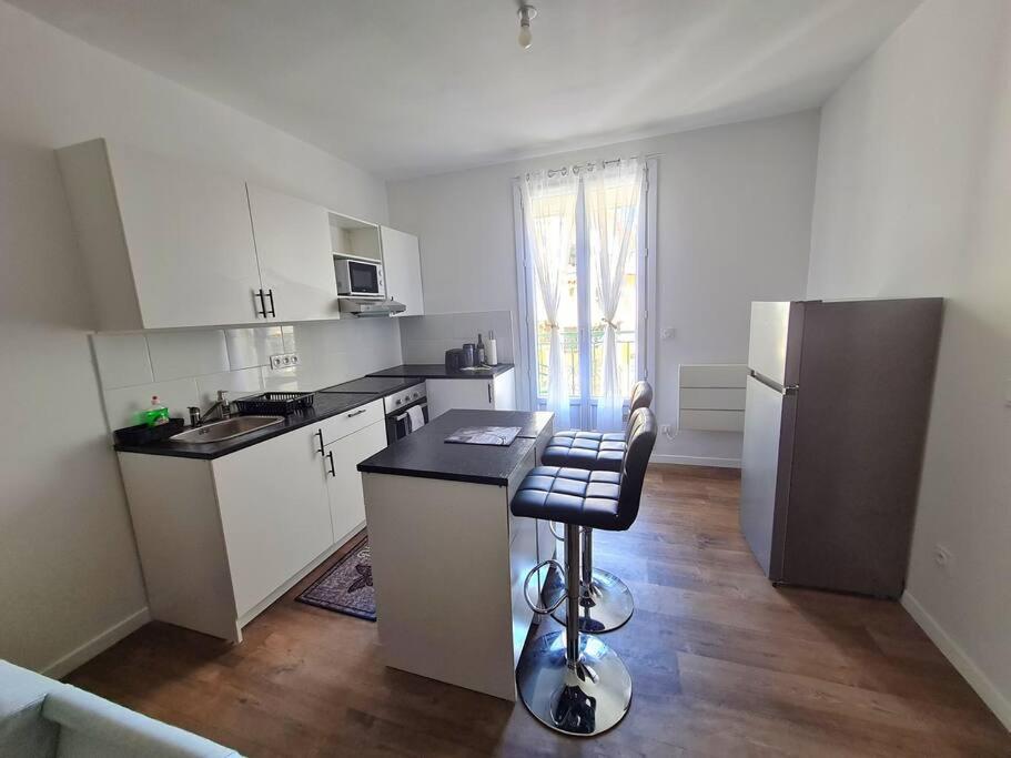 Appartement Moderne, 5 Min Du Centre Ville A Pied Béziers Exterior foto